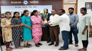 ಬಹು ವರ್ಷಗಳ ಬಳಿಕ ಜೋರಾಗಿ ನಡೆದ ಕಂದಾಯ ಇಲಾಖೆಯ ಕ್ರೀಡಾಕೂಟ; ಬಂಟ್ವಾಳಕ್ಕೆ ಸಮಗ್ರ ಚಾಂಪಿಯನ್ ಪಟ್ಟ kandaya